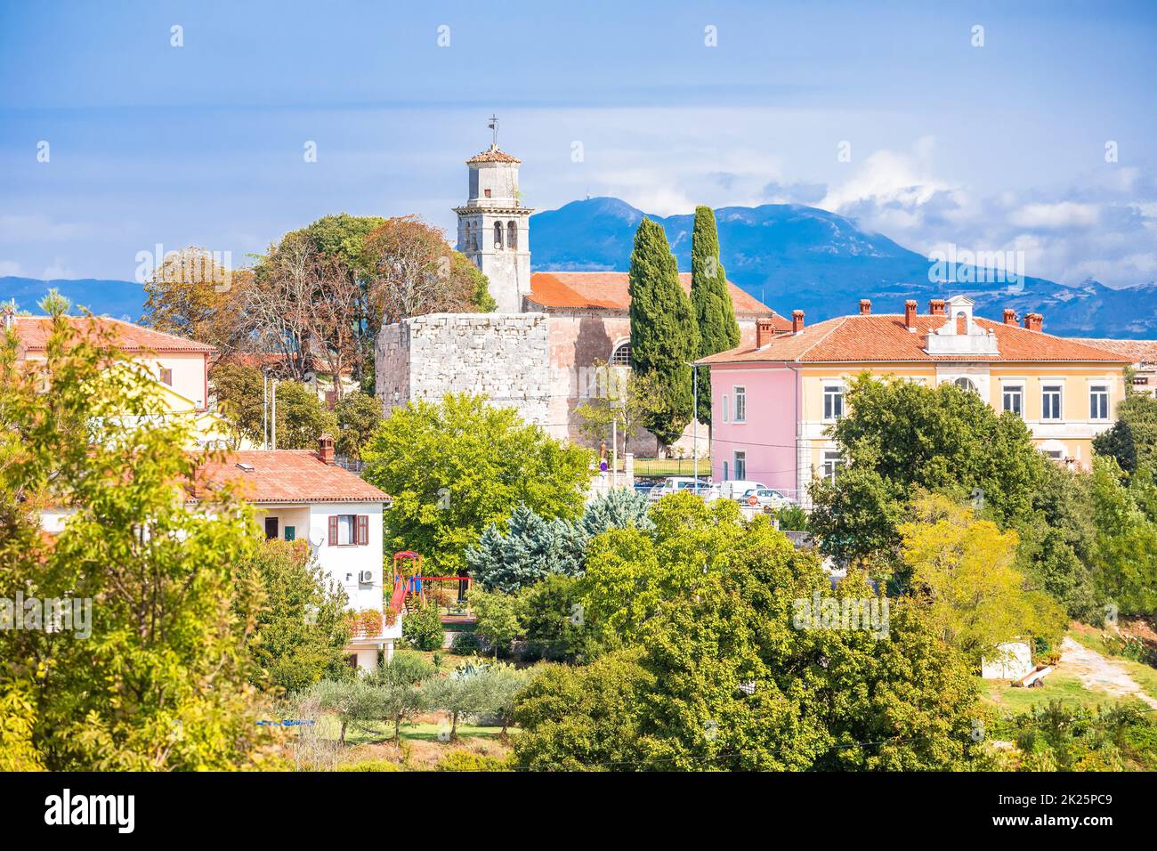 Ville de Barban sur la pittoresque colline de l'Istrie Banque D'Images