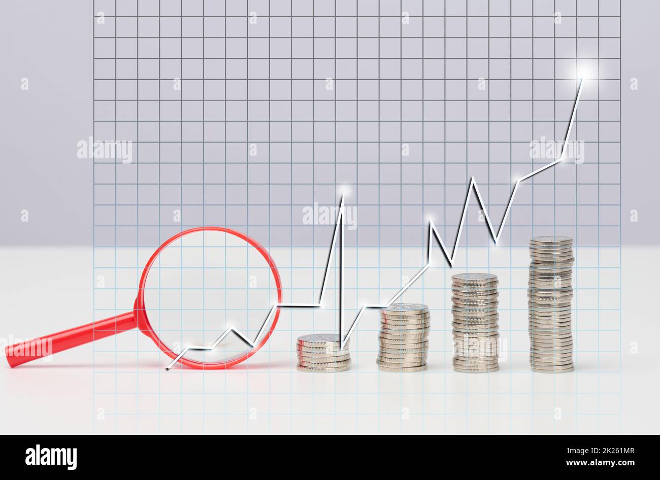 Graphique d'augmentation de la pile de pièces de monnaie avec flèches. Gestion des risques, financier et investissement, tableau blanc Banque D'Images
