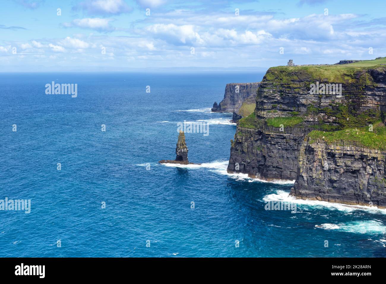 Irlande Cliffs de Moher voyage copyspace copier espace océan Atlantique tourisme de mer Banque D'Images