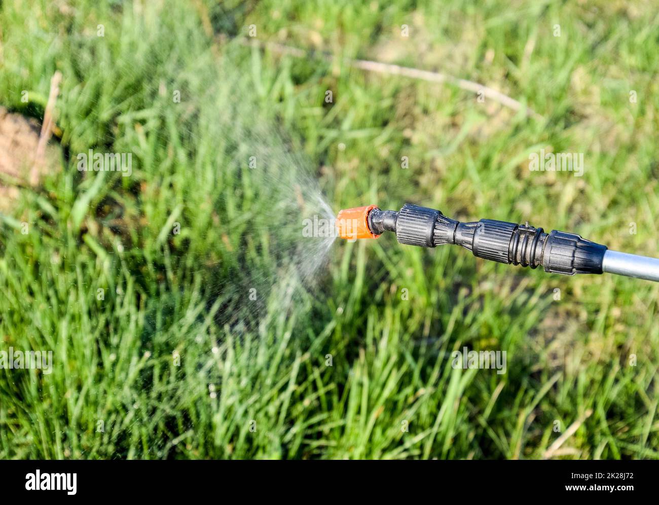 L'herbicide de la buse de pulvérisation du manuel d'utilisation Banque D'Images