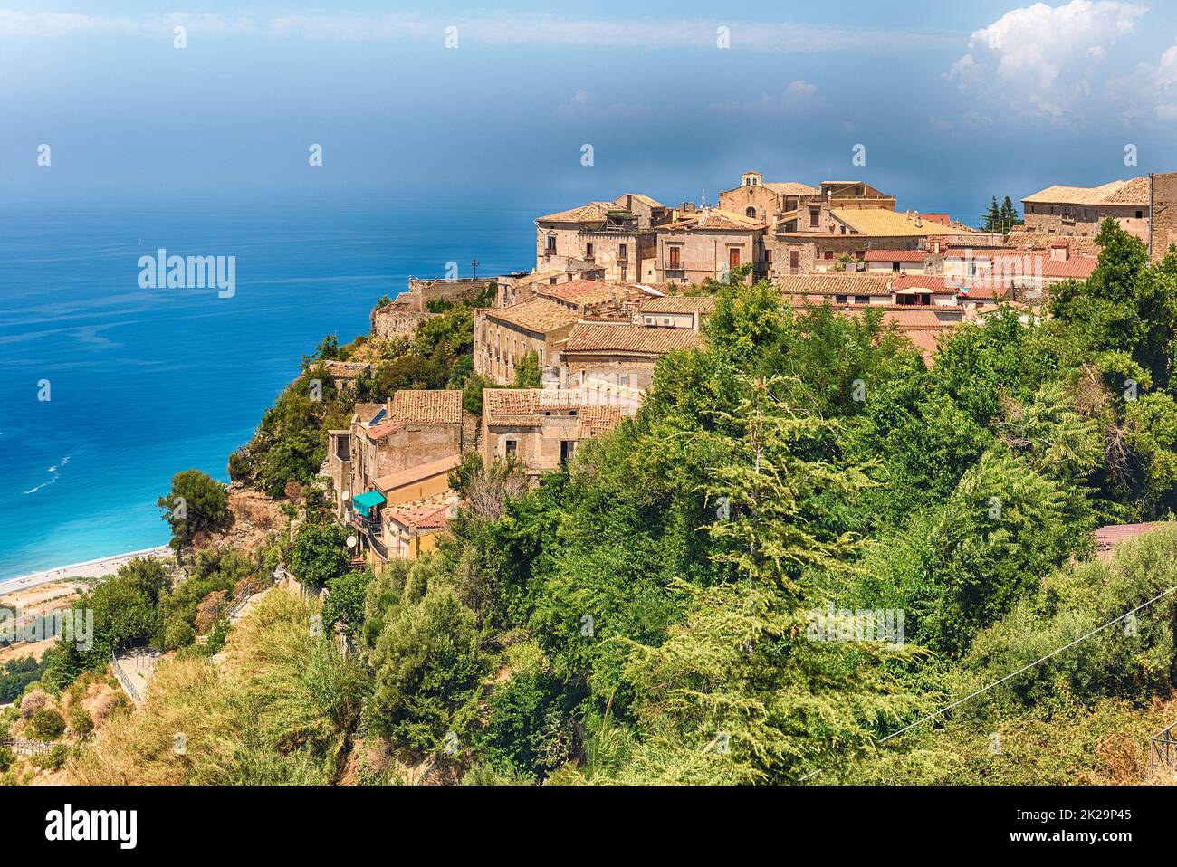 Vue sur Fiumefreddo Bruzio, ville dans la province de Cosenza, Italie Banque D'Images