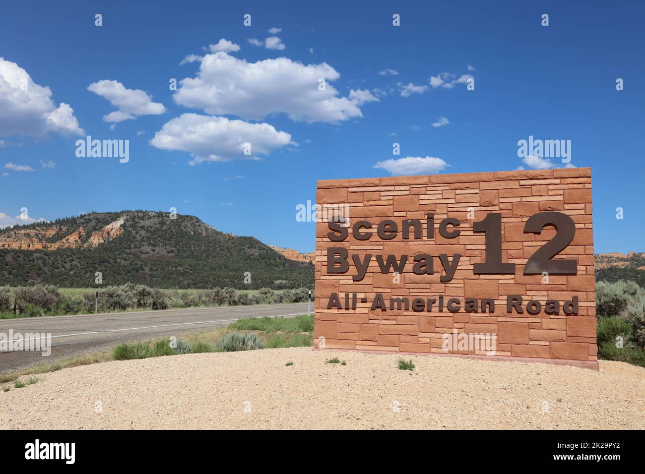 Panneau de Scenic Byway 12 dans Red Canyon. Utah. ÉTATS-UNIS Banque D'Images