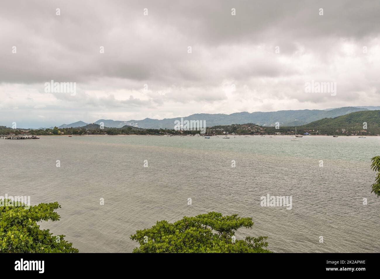 Île de Koh Samui à Surat Thani, Thaïlande. Nuages orageux. Banque D'Images