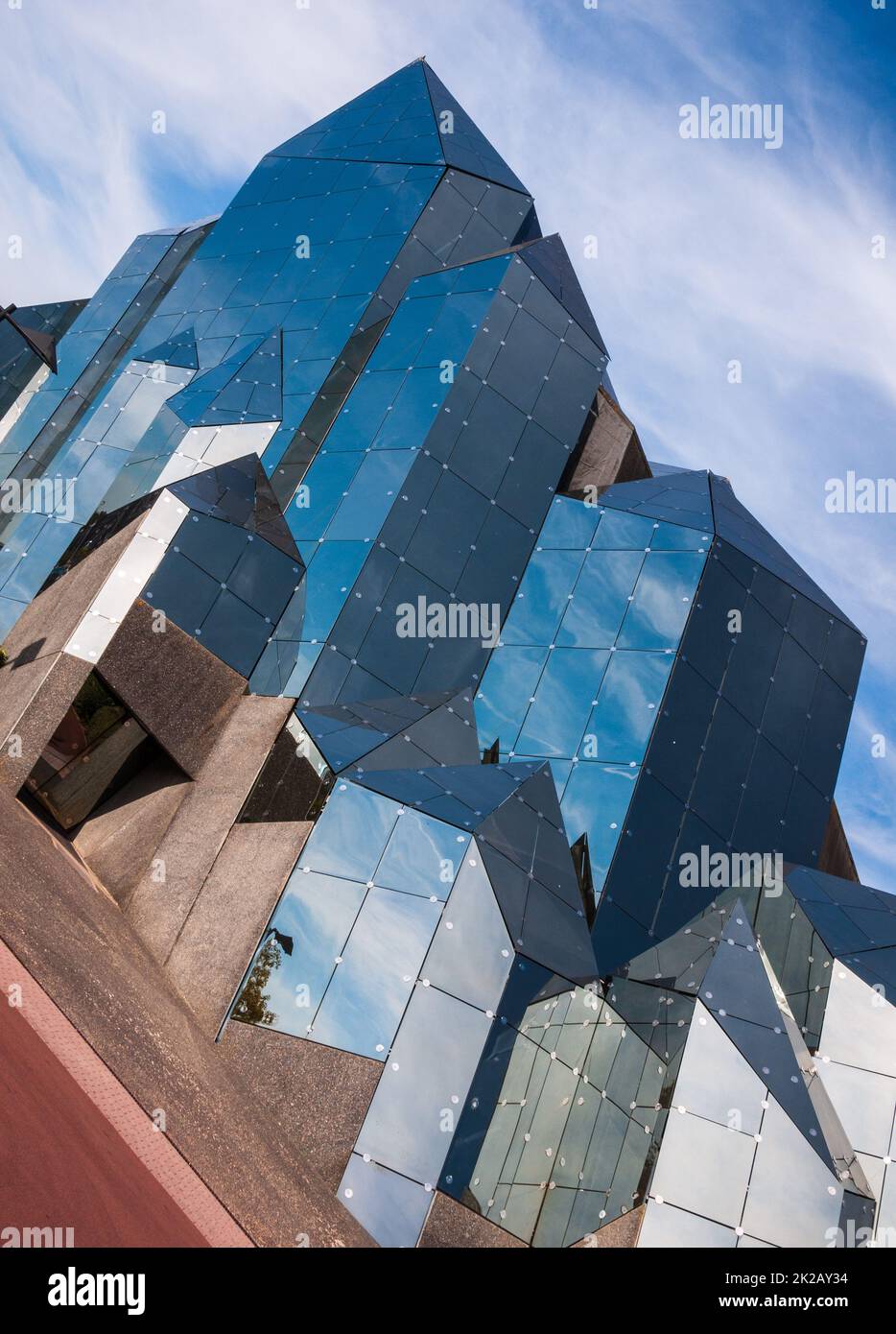 Le bâtiment Quartz dans le parc à thème du Futuroscope à Poitiers, France Banque D'Images