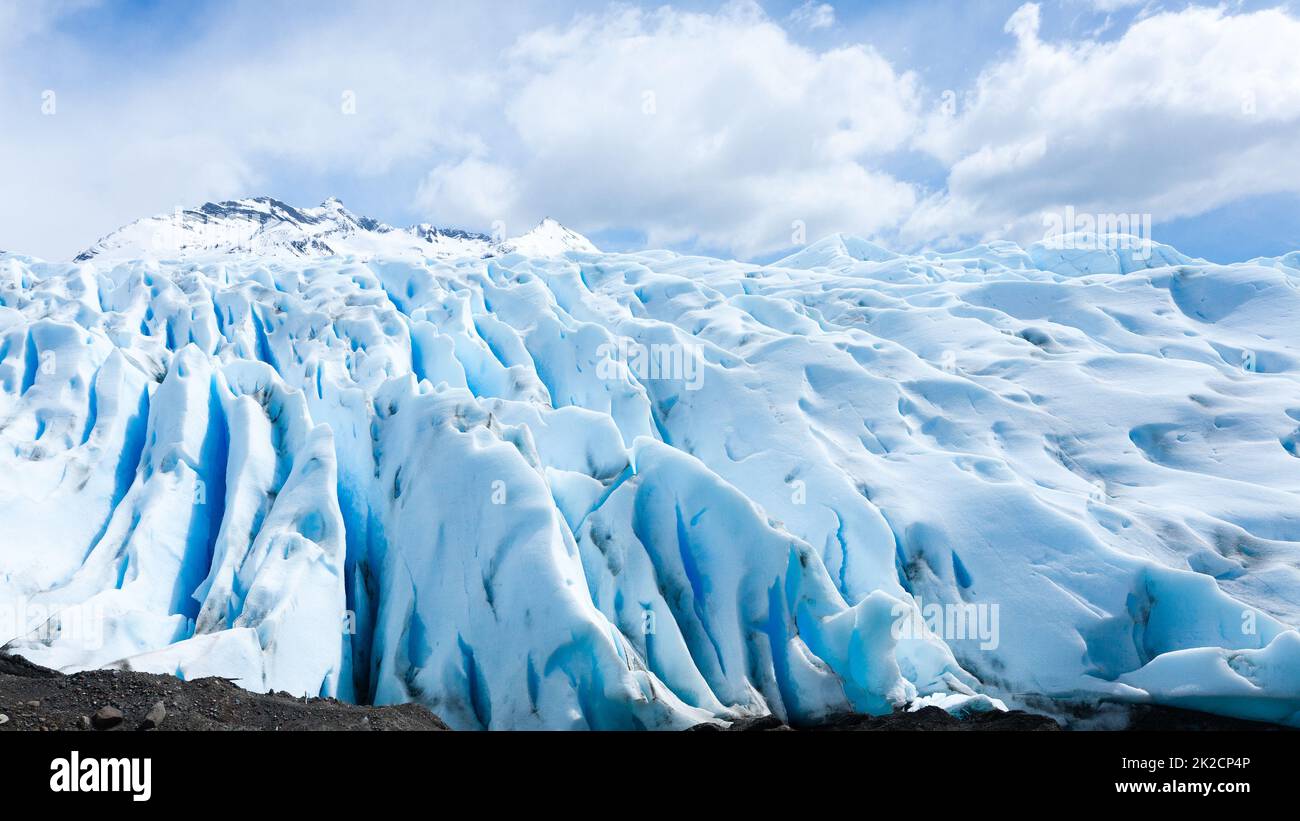 Vue détaillée des formations de glace du glacier Perito Moreno Banque D'Images
