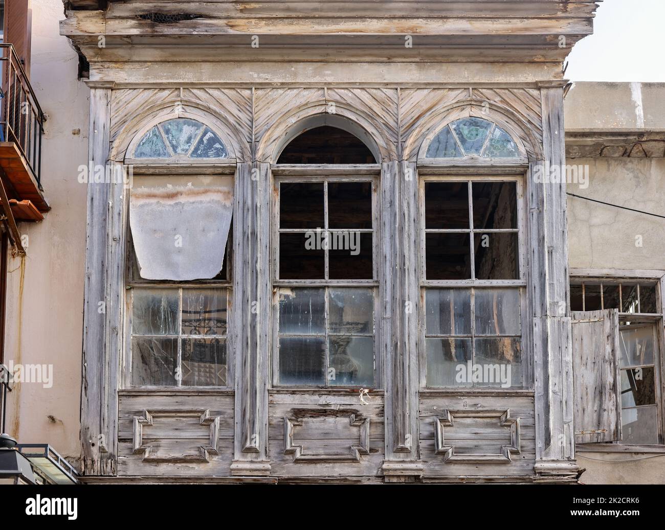 Maisons anciennes dans la vieille ville de Réthymnon, île de Crète.Grèce. Banque D'Images