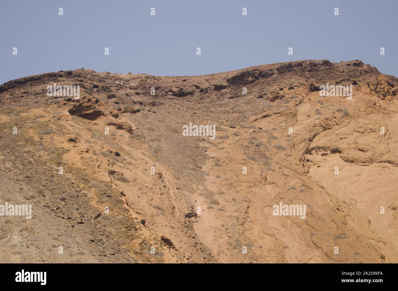 Falaise dans l'îlot de Montana Clara. Banque D'Images