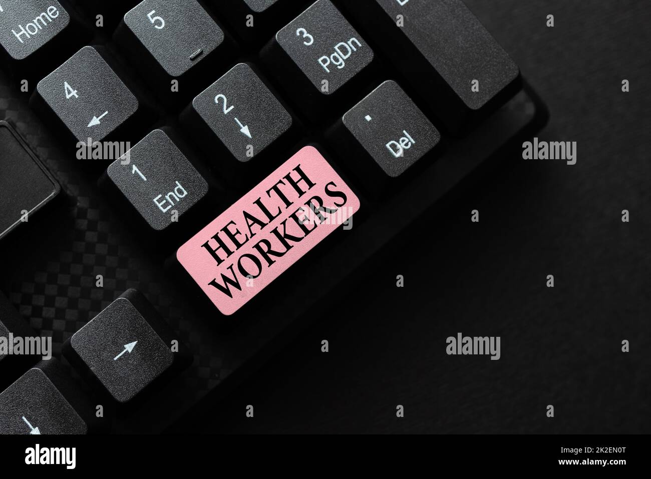 Légende du texte présentant les travailleurs de la santé. Mot pour montrer qui a pour tâche de protéger la santé de leurs communautés modification et saisie des erreurs d'orthographe de rapport, en tapant Inventaire de boutique en ligne Banque D'Images