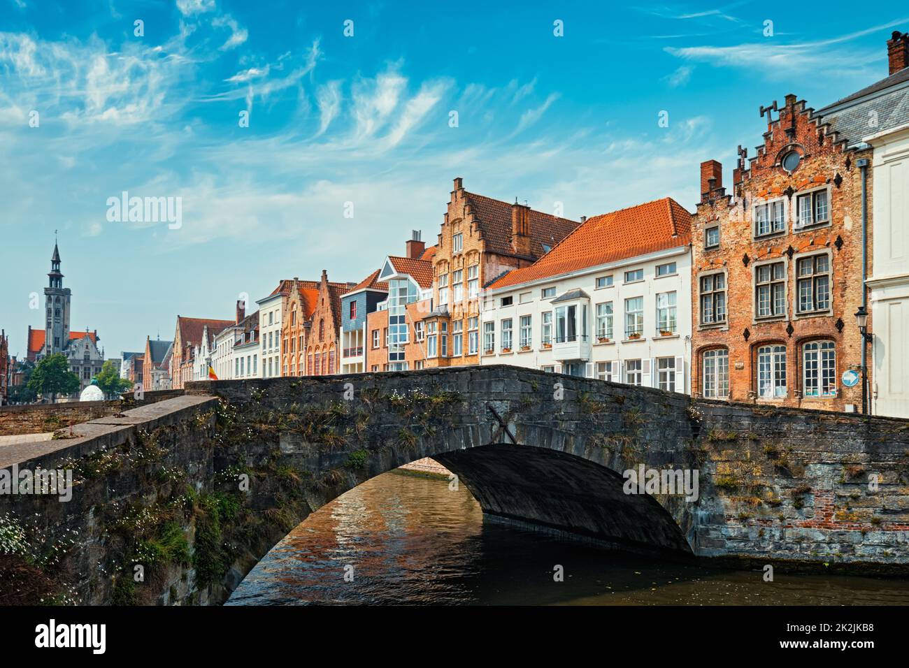 Canal de Bruges et maisons anciennes. Bruges, Belgique Banque D'Images