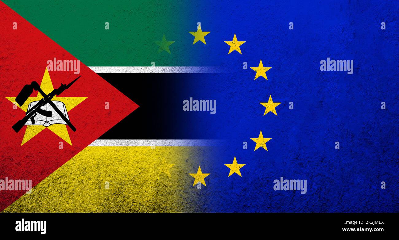 Drapeau de l'Union européenne avec le Mozambique drapeau national. Grunge l'arrière-plan Banque D'Images