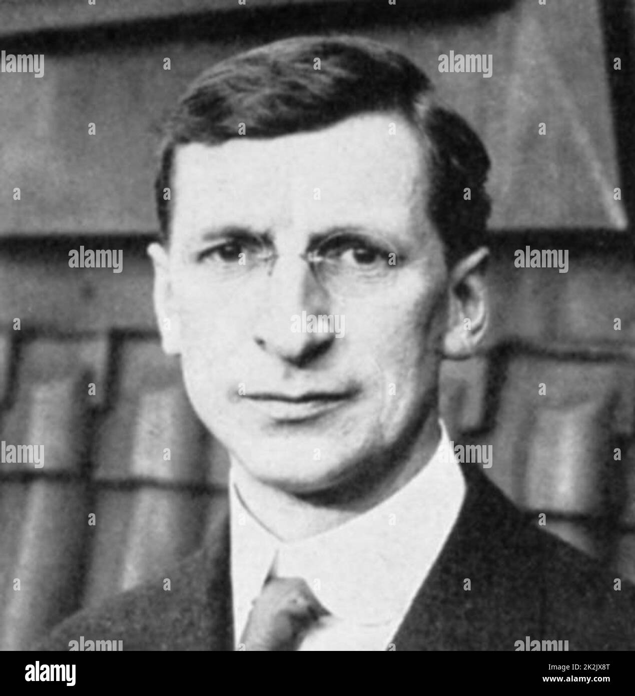 Eamon de Valera (1822-1975) homme d'État irlandais né aux États-Unis qui, après avoir lutté pour l'indépendance irlandaise, est devenu leader de Fianna Fail et a été Premier ministre d'Irlande et a été élu président en 1959. Demi-ton. Noir et blanc Banque D'Images