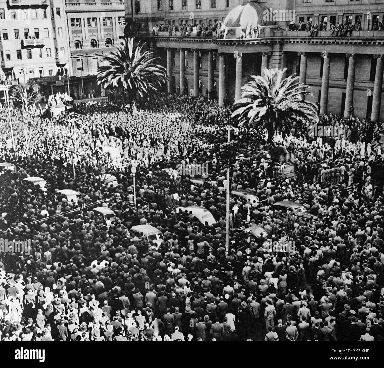 Photographie de protestations, contre le nouveau gouvernement, libération des prisonniers politiques, à Johannesburg à la place de l'hôtel de ville. En date du 20e siècle Banque D'Images