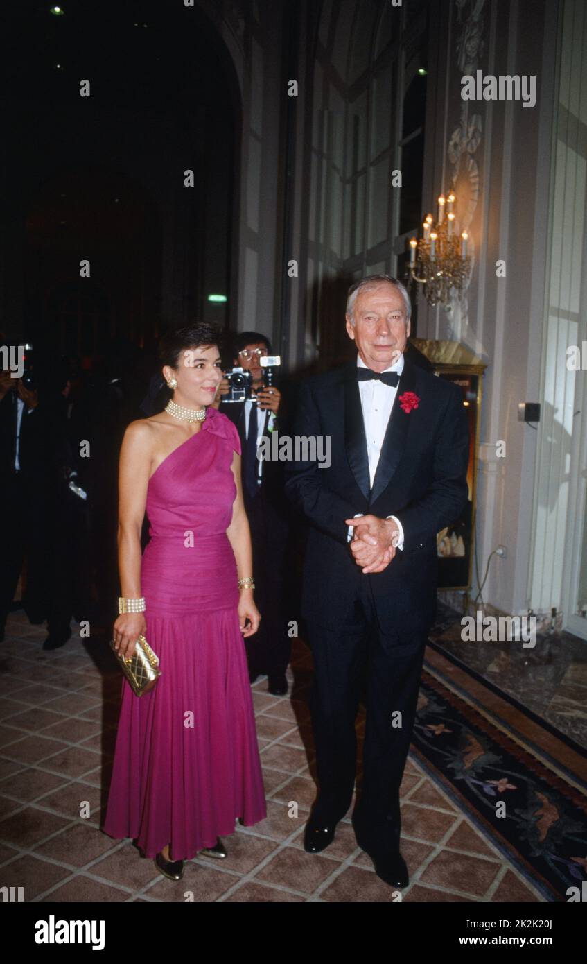 Yves Montand et son épouse Carole Amiel au Festival du film américain de Deauville en septembre 1990. Banque D'Images