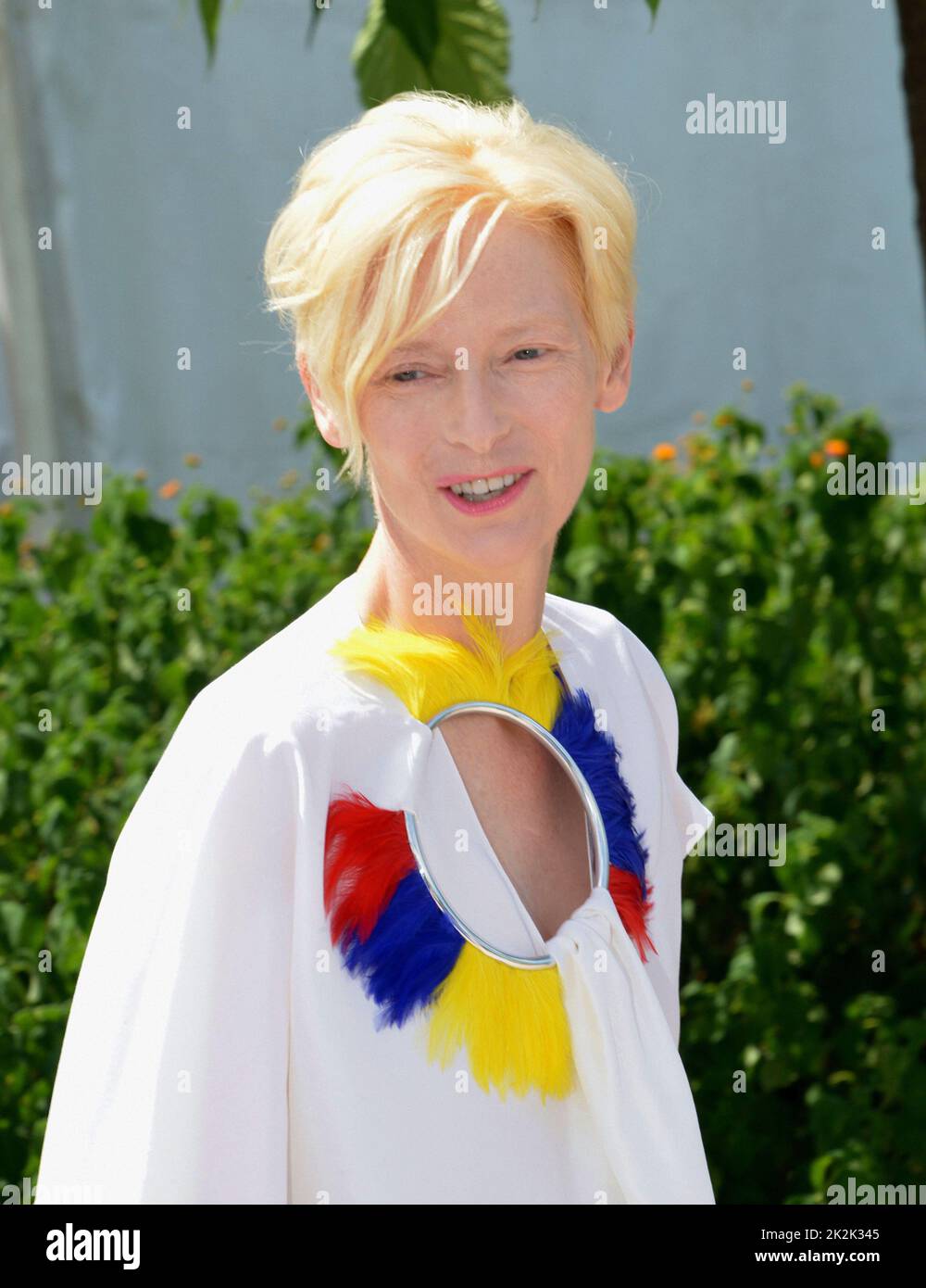 Tilda Swinton (habillé par Loewe) Photocall du film 'Memoria' 74th Festival de Cannes 16 juillet 2021 Banque D'Images