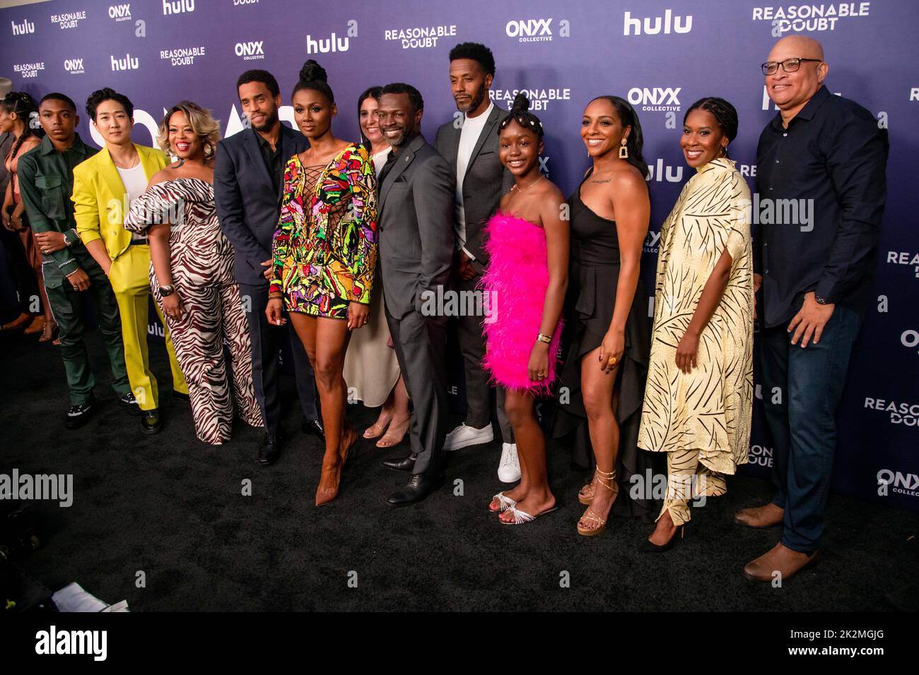 22 septembre 2022, Hollywood, Californie, États-Unis : (G-D) Sean Patrick Thomas, Michael Ealy, Tim JO, Angela Grovey, Pilar Savone, Emayatzy Corinealdi, Thaddeus Mixson, McKinley Freeman, Aberinsola Olamode, Raamla Mohamed, Tara Duncan, et Larry Wilmore assistent à la première de ''raisonnable doute' de Hulu (Credit image: © Billy Bennight/ZUMA Press Wire) Banque D'Images