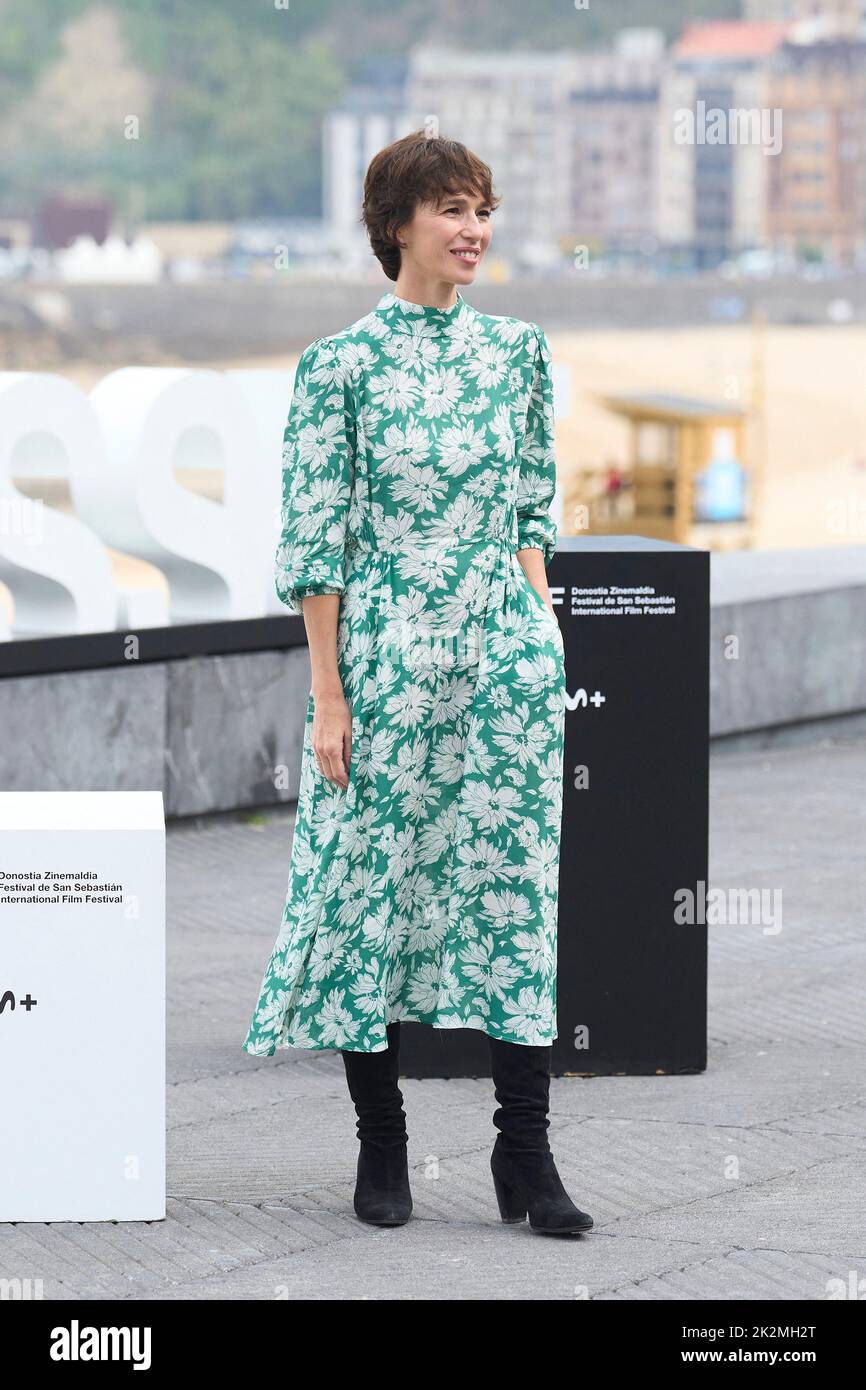 Saint-Sébastien, Espagne. 23 septembre 2022, Ariadna Gil assister au Black est Beltza II photocall lors du Festival International du film de Saint-Sébastien 70th au Palais Kursaal sur 23 septembre 2022 à Saint-Sébastien, Espagne. Photo par ABACAPRESS.COM Banque D'Images