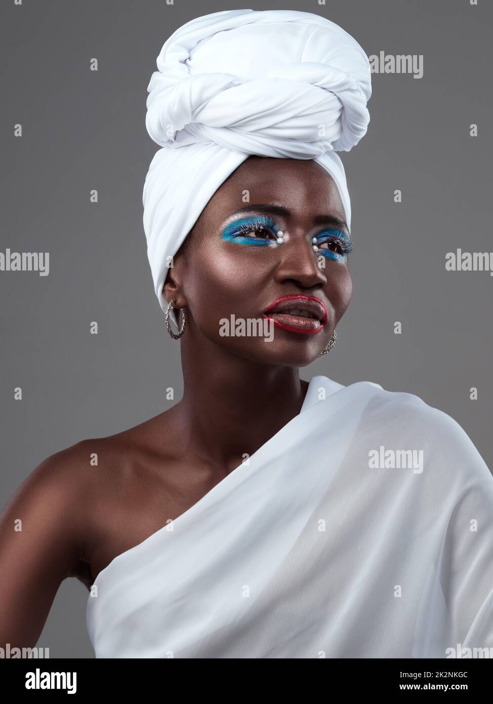 Tenue africaine traditionnelle Banque de photographies et d’images à ...