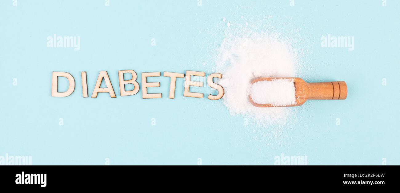Pelle avec du sucre blanc raffiné, problèmes de santé par le diabète, insulino résistant, nourriture malsaine, dépendance aux bonbons Banque D'Images