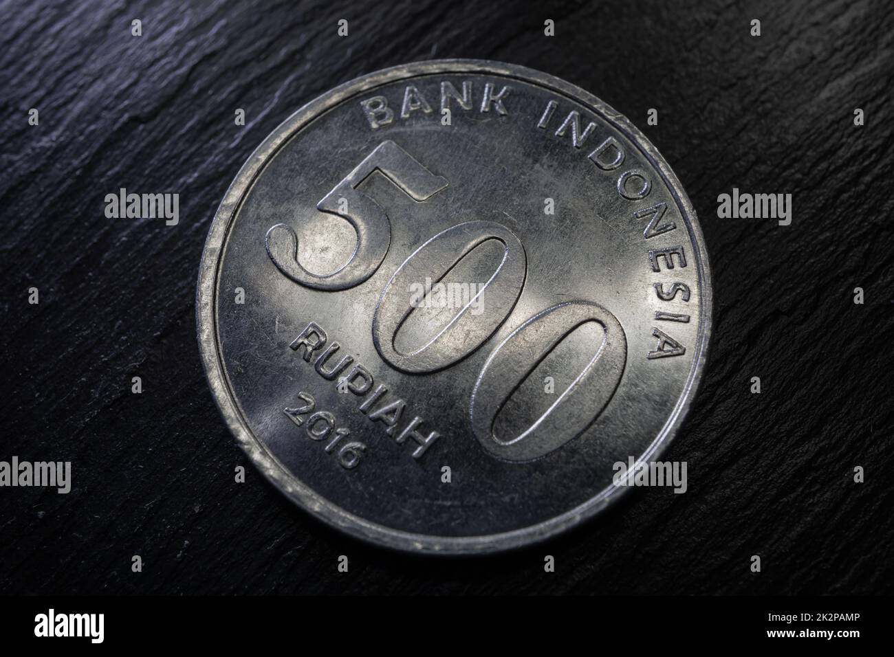 cinq cents rupias pièces. photographie macro Banque D'Images
