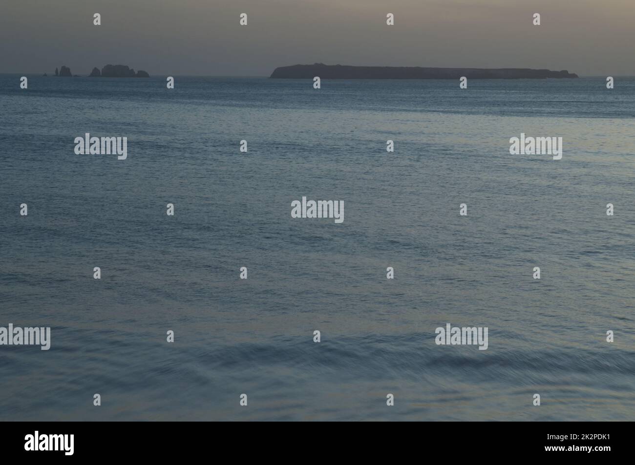 Îles de la Madeleine de Dakar au coucher du soleil. Banque D'Images