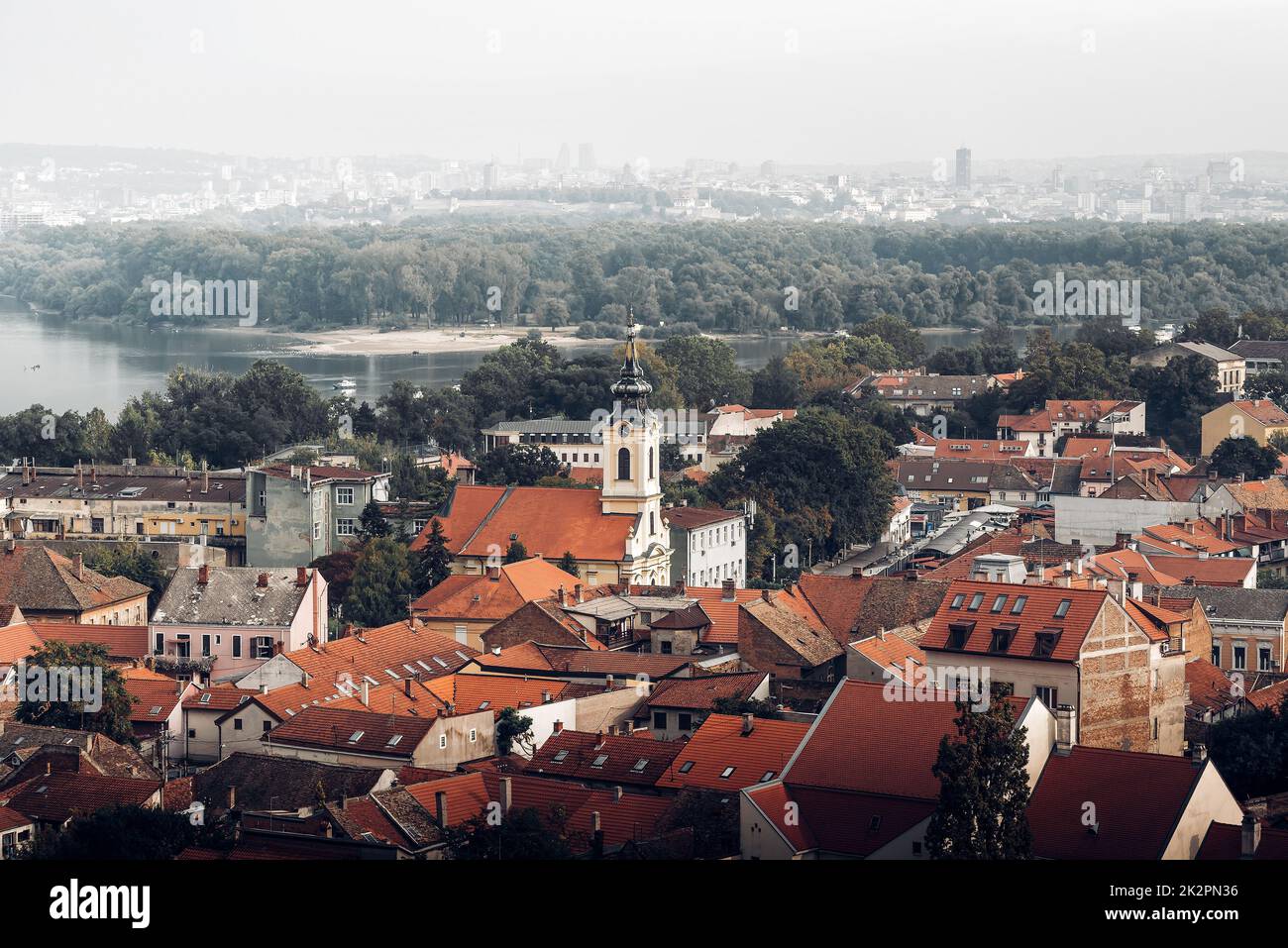 Vue sur la partie historique de la municipalité de Zemun de la ville de Belgrade, Serbie Banque D'Images