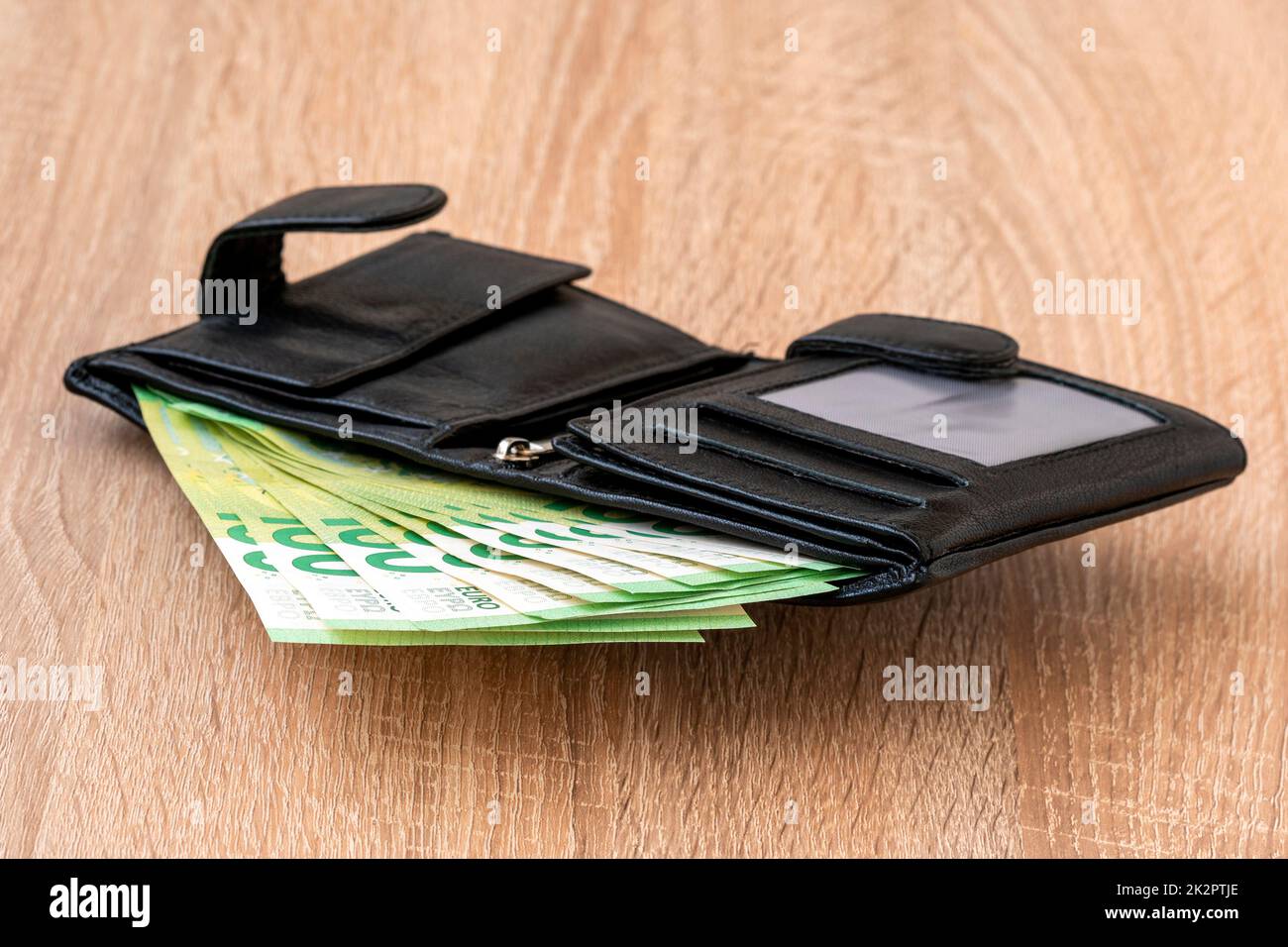 Portefeuille en cuir avec euro Banque D'Images