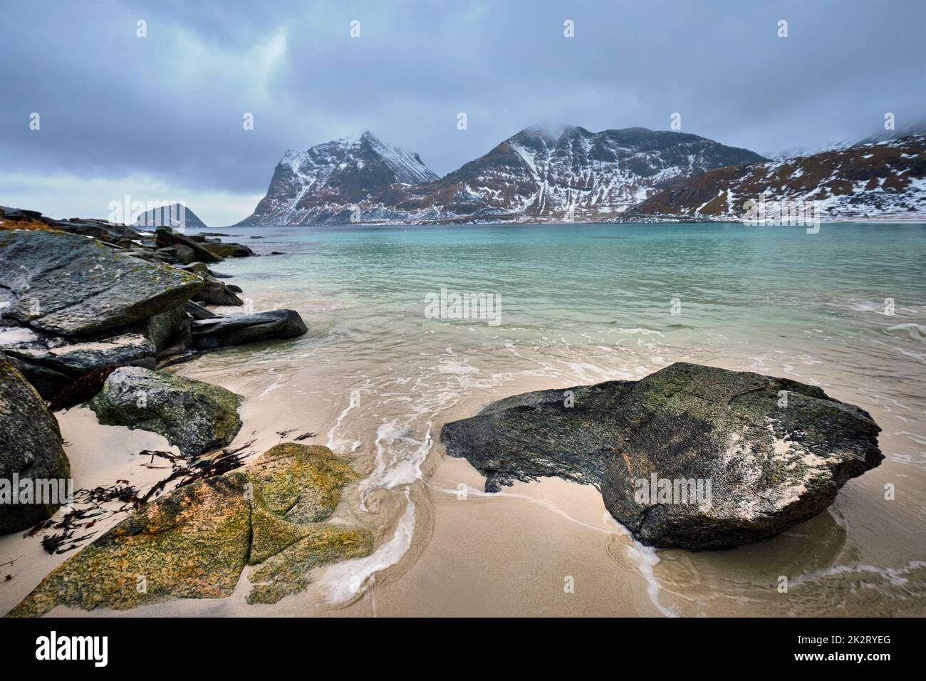 Côte Rocheuse de fjord en Norvège Banque D'Images