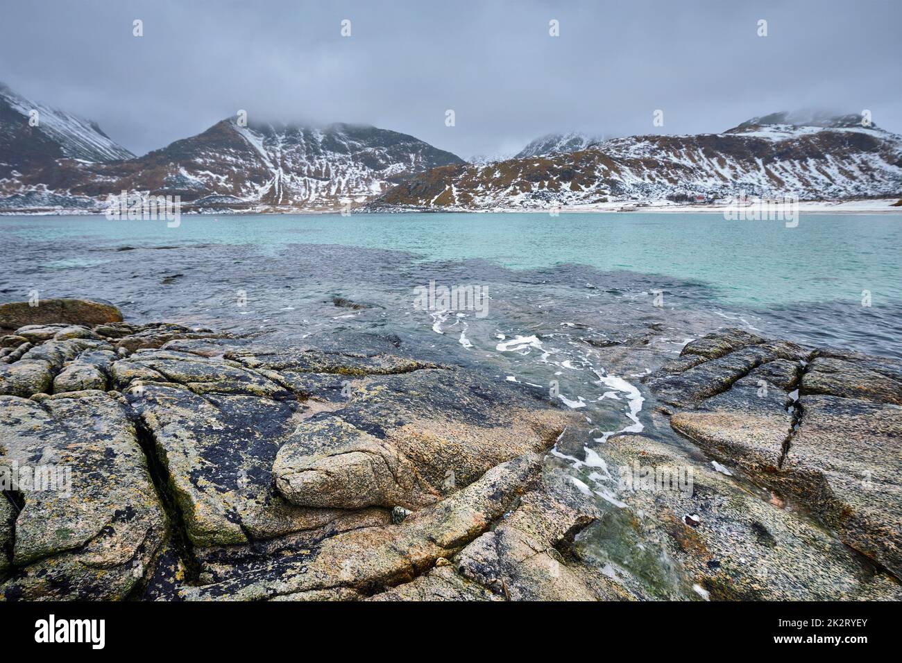 Côte Rocheuse de fjord en Norvège Banque D'Images