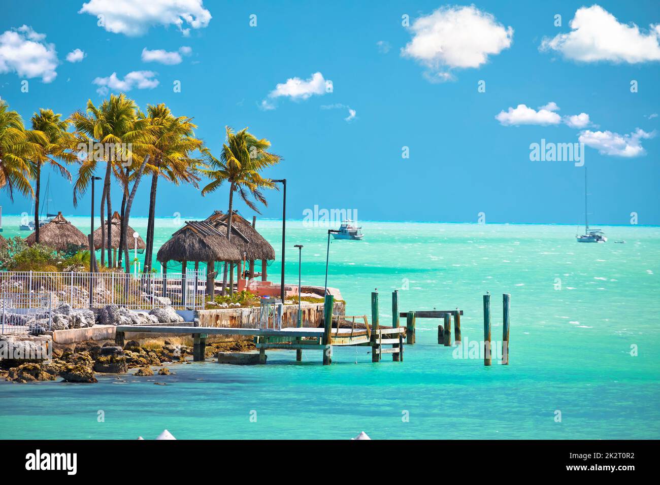 Front de mer turquoise de Florida Keys à Marathon, Floride Banque D'Images Front de mer turquoise de Florida Keys à Marathon, Floride Banque D'Images