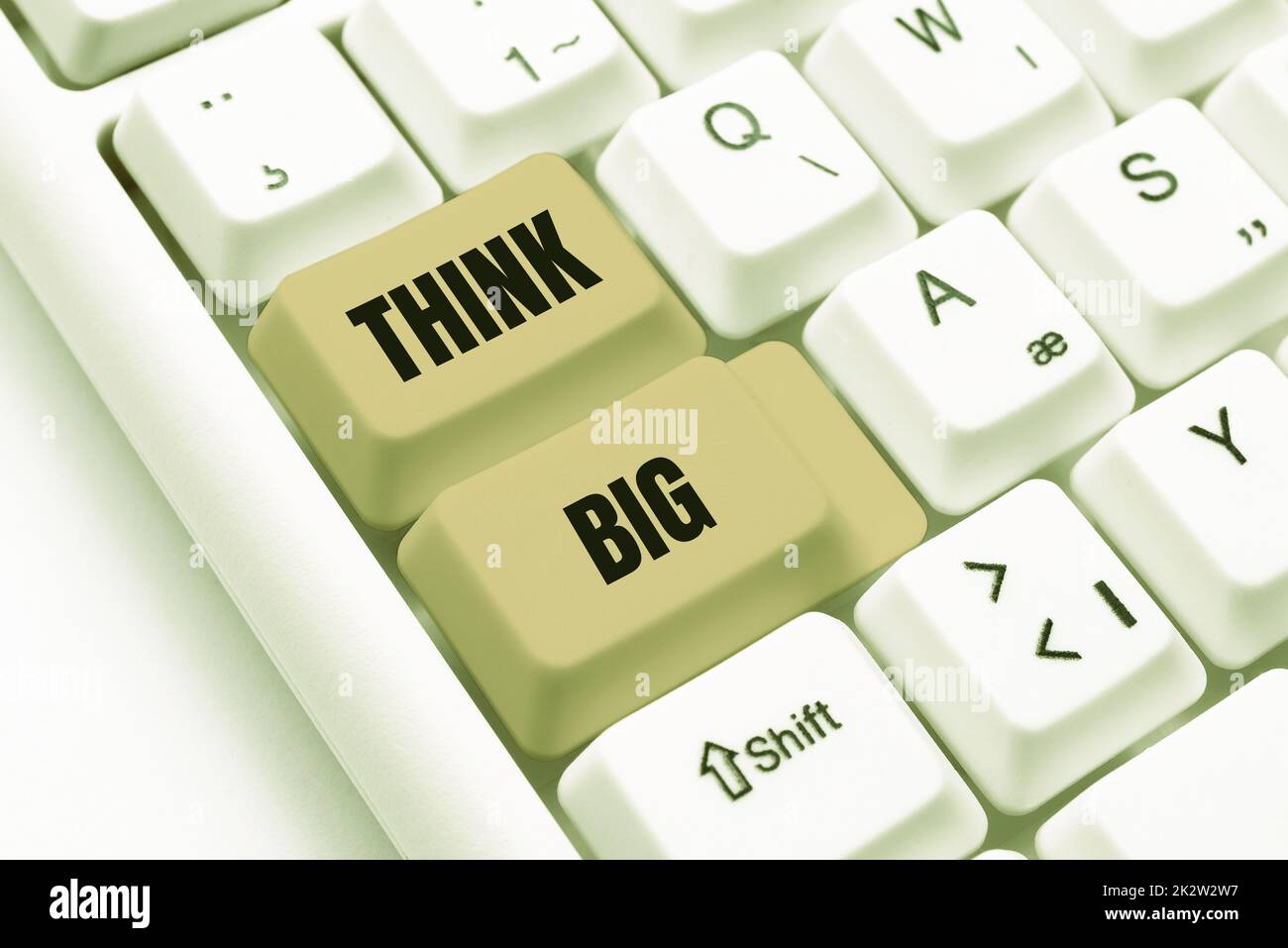 Légende conceptuelle : « Think Big ». Aperçu de l'entreprise pour planifier quelque chose de haute valeur pour ceux eux-mêmes ou pour la préparation -48545 Banque D'Images