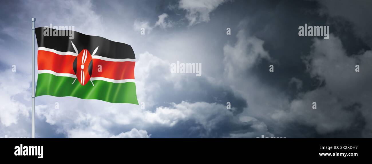 Drapeau kenyan sur un ciel nuageux Banque D'Images