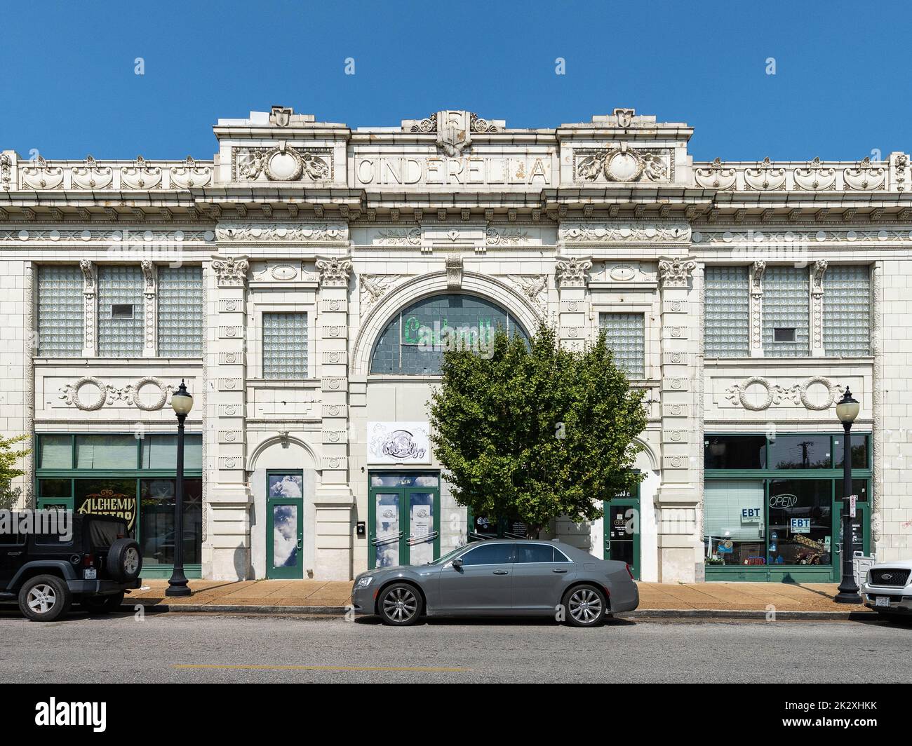 Bâtiment commercial sur la rue Cherokee au sud de Saint Louis Banque D'Images