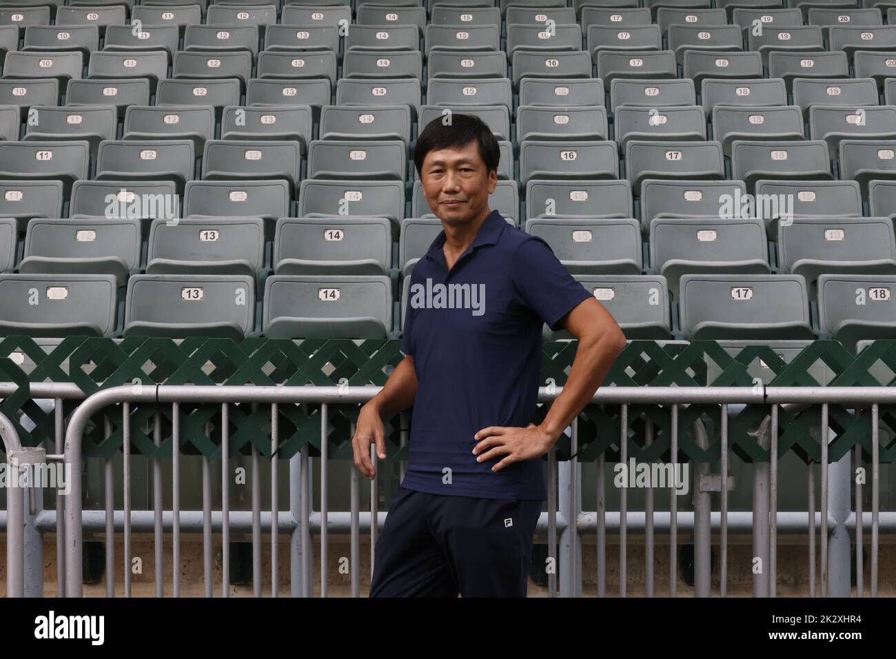 Portrait du commissaire au Sport Yeung Tak-keung, au stade HK de So Kon po. 16SEP22 SCMP / Jonathan Wong Banque D'Images