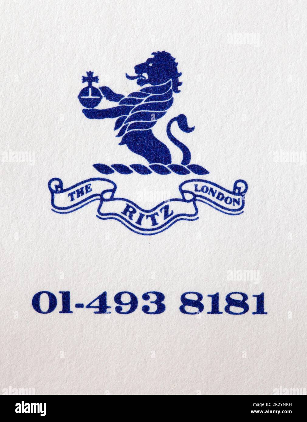 Old Official Ritz Hotel paperwork avec logo et numéro de téléphone à Londres Angleterre Royaume-Uni Banque D'Images