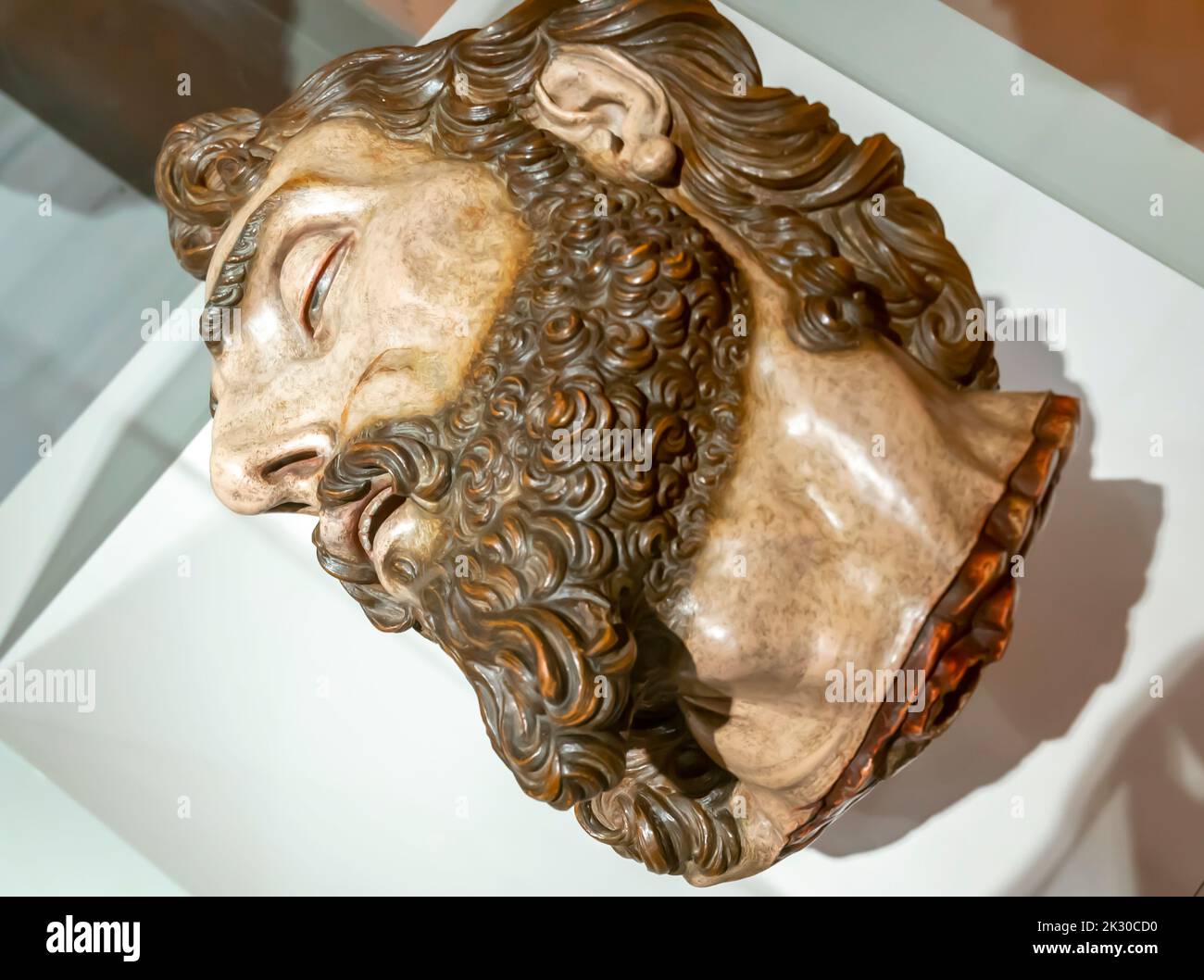 Gaspar Núñez Delgado - Cabeza de San Juan Bautista - 1591 - arcilla policromada - argile polychrome - Musée des Beaux-Arts de Séville Banque D'Images