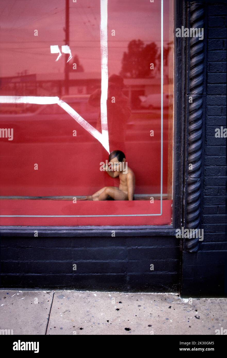 Une fenêtre de façade avant sur Melrose Avenue vers 1980s Banque D'Images