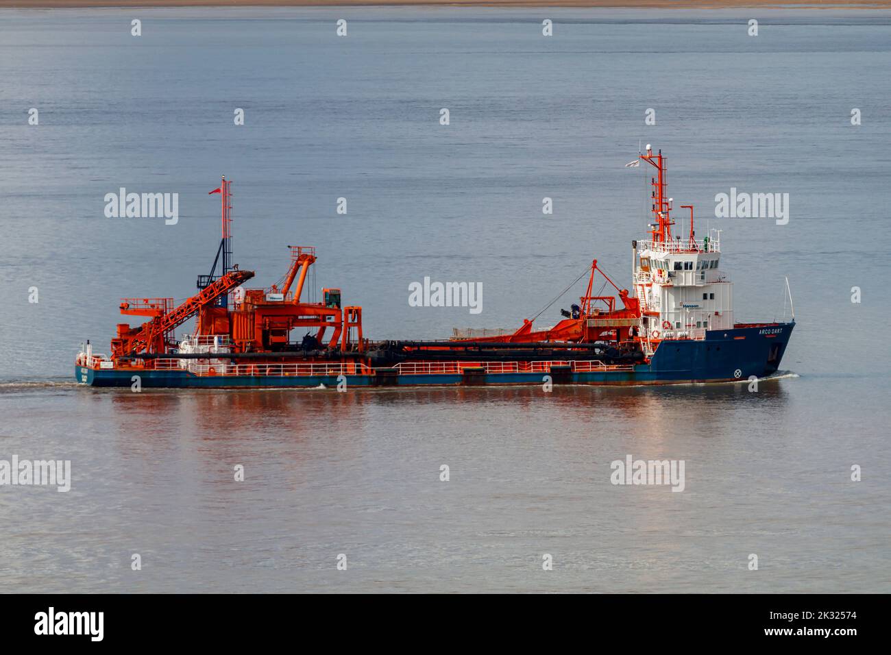 Arco dart dredger en direction d'Avonmouth Banque D'Images