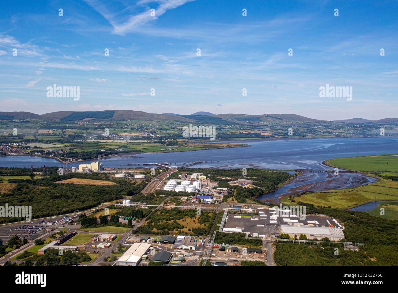 Foyle Port près de Derry, Londonderry , Irlande du Nord avec vue sur la frontière de la République d'Irlande. © Horst A. Friedrichs Banque D'Images