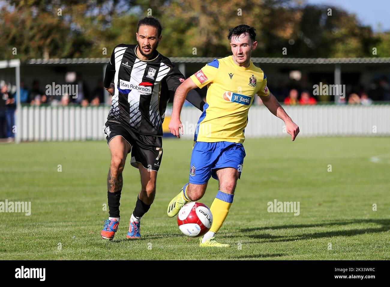 Theo Hudson de Marske United était une épine dans le match All Side lors du match de la première division de la Ligue du Nord entre Marske United et Stafford Rangers au stade GER, Marske-by-the-Sea, le samedi 24th septembre 2022. (Crédit : Harry Cook | INFORMATIONS MI) crédit : INFORMATIONS MI et sport /Actualités Alay Live Banque D'Images