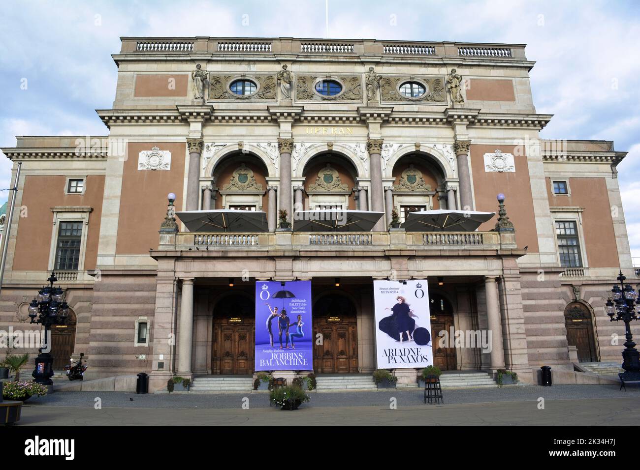 Stockholm, Suède, septembre 2022 : extérieur du bâtiment de l'Opéra royal de Suède. Banque D'Images
