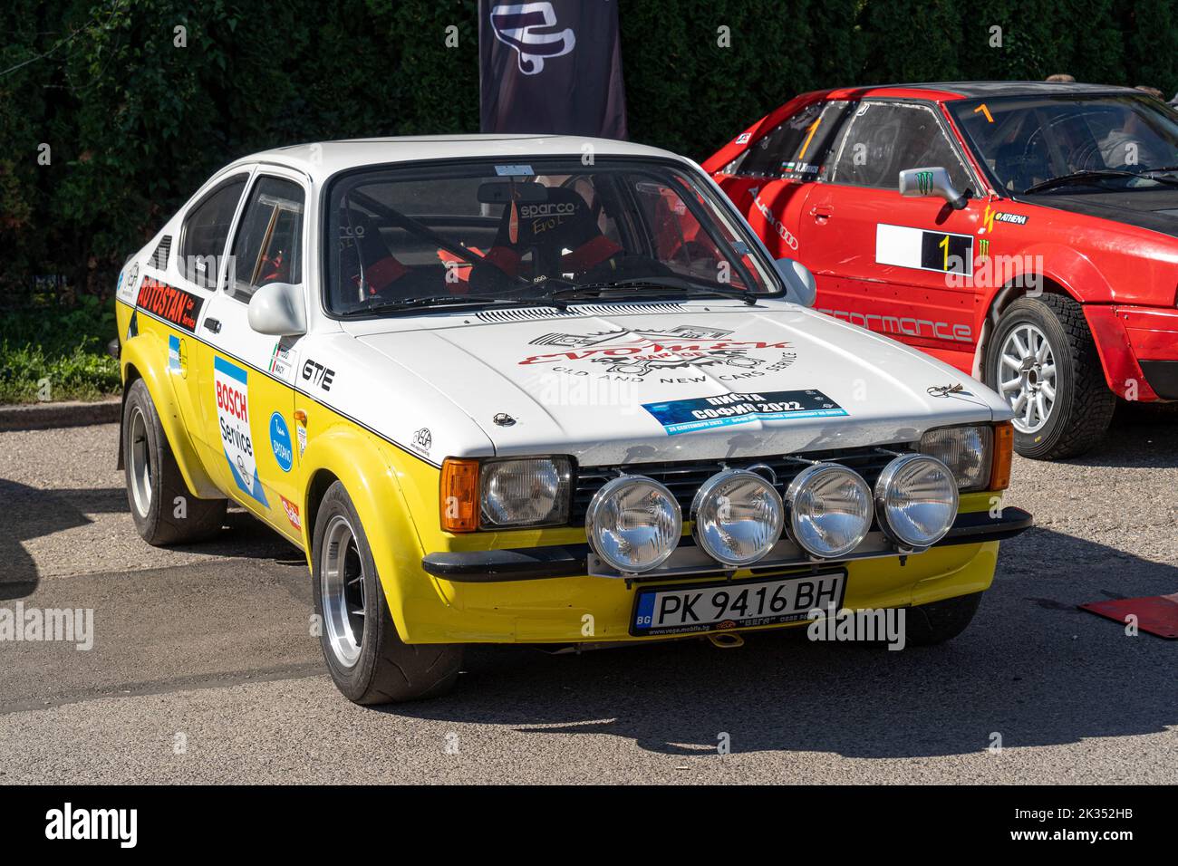 Voiture de course debout au rallye de Sofia Banque D'Images