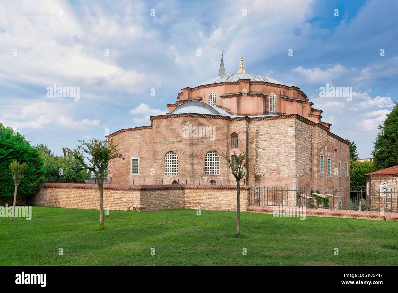 Façade de la petite mosquée Sainte-Sophie, ancienne église des Saints Sergius et Bacchus, Istanbul, Turquie Banque D'Images