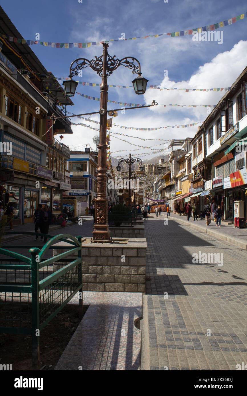 Leh marché ladakh, route du centre commercial Banque D'Images