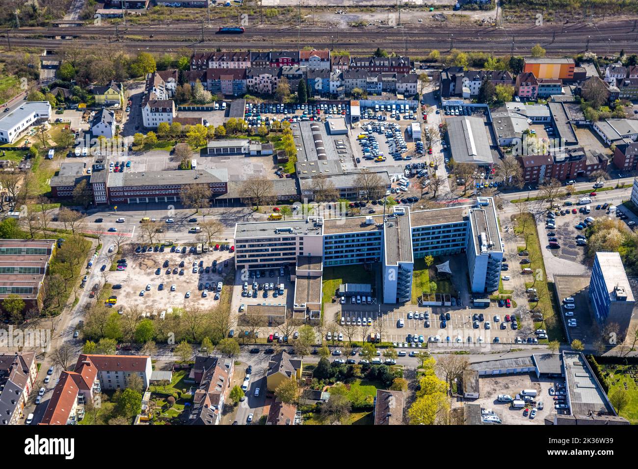 Vue aérienne, poste de police Sud et routes nationales du NRW, Gelsenkirchen-Bulmke-Hüllen, Gelsenkirchen, région de la Ruhr, Rhénanie-du-Nord-Westphalie, Allemagne, Eye Banque D'Images
