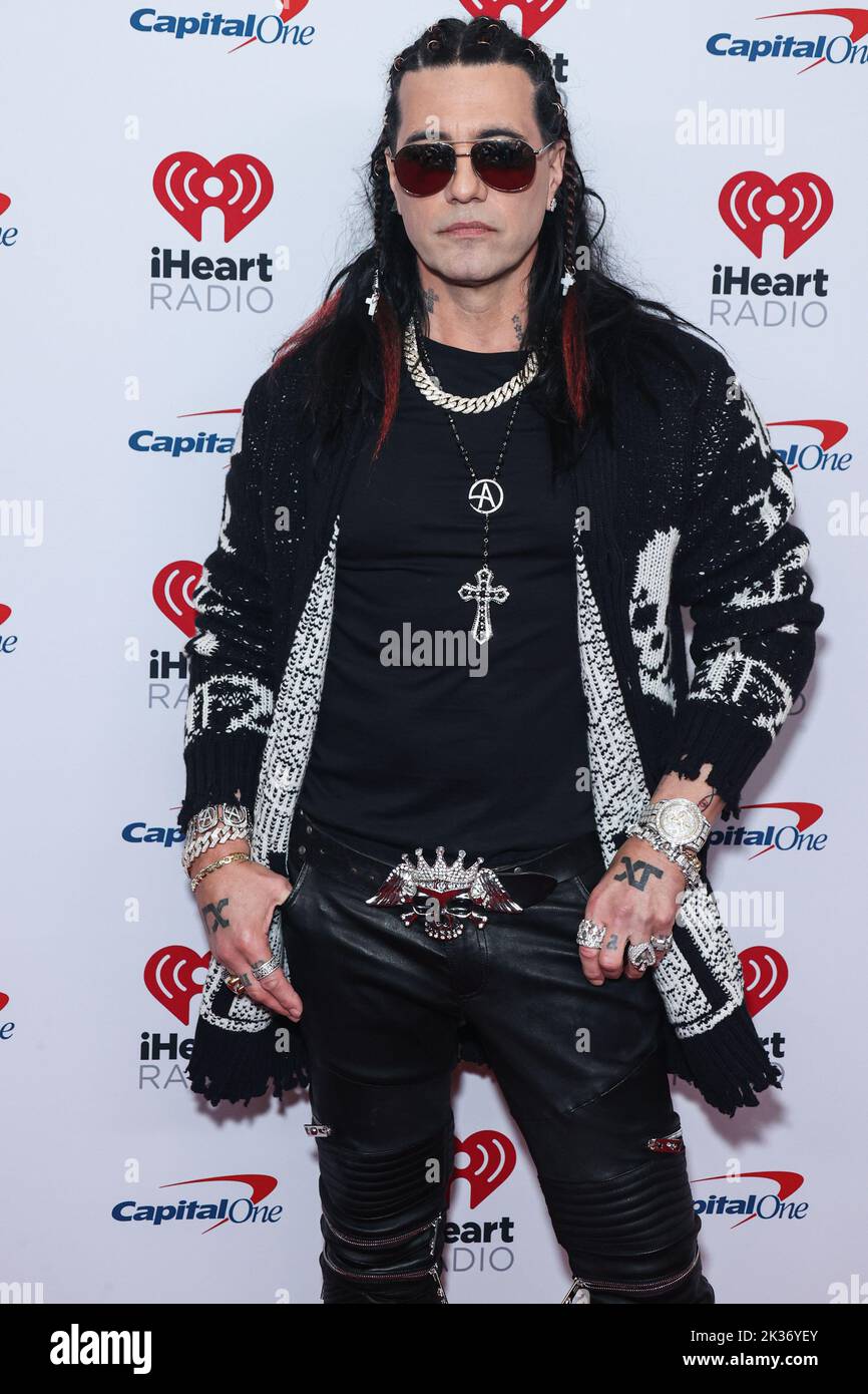 LAS VEGAS, NEVADA, États-Unis - SEPTEMBRE 24 : Criss Angel (Christopher Nicholas Sarantakos) pose dans la salle de presse du festival de musique iHeartRadio 2022 - nuit 2 tenu à l'arène T-Mobile sur 24 septembre 2022 à Las Vegas, Nevada, États-Unis. (Photo de Xavier Collin/image Press Agency) Banque D'Images