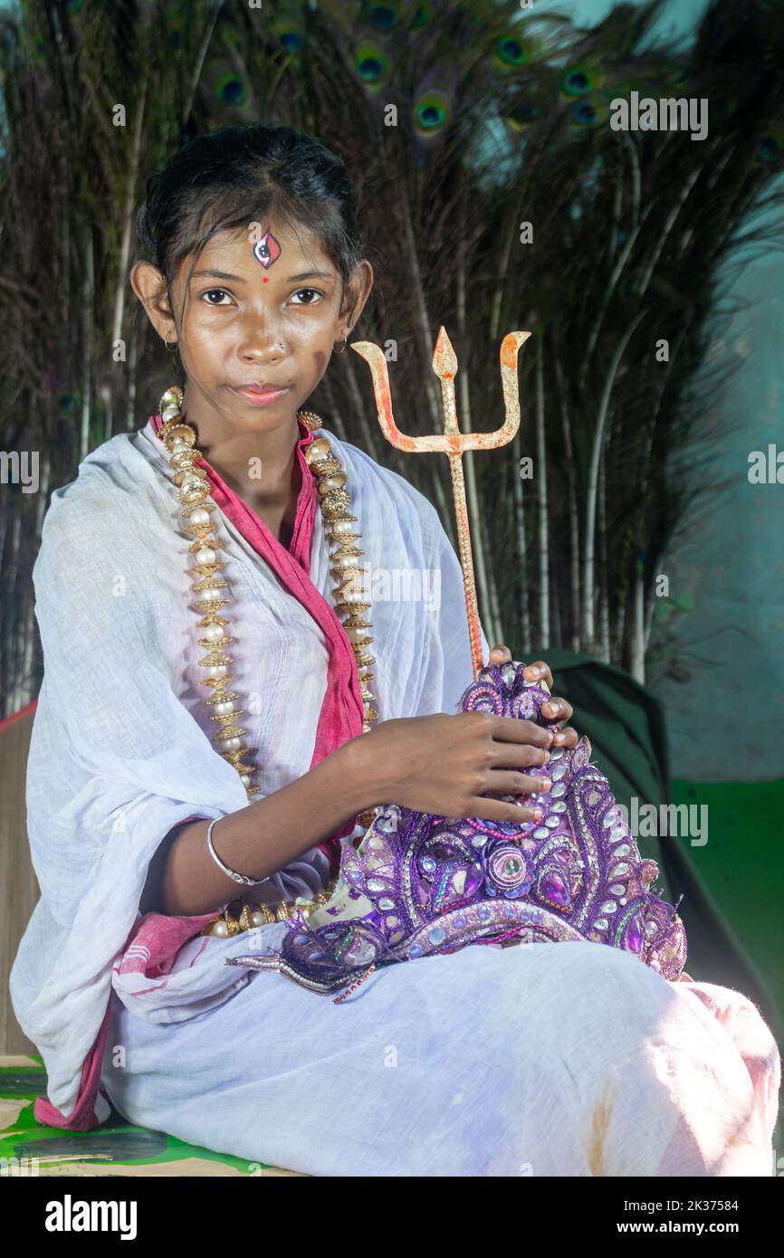 Le véritable esprit de Puja - photo Shoot pour enfant unaid unaid underprivilégié. Banque D'Images