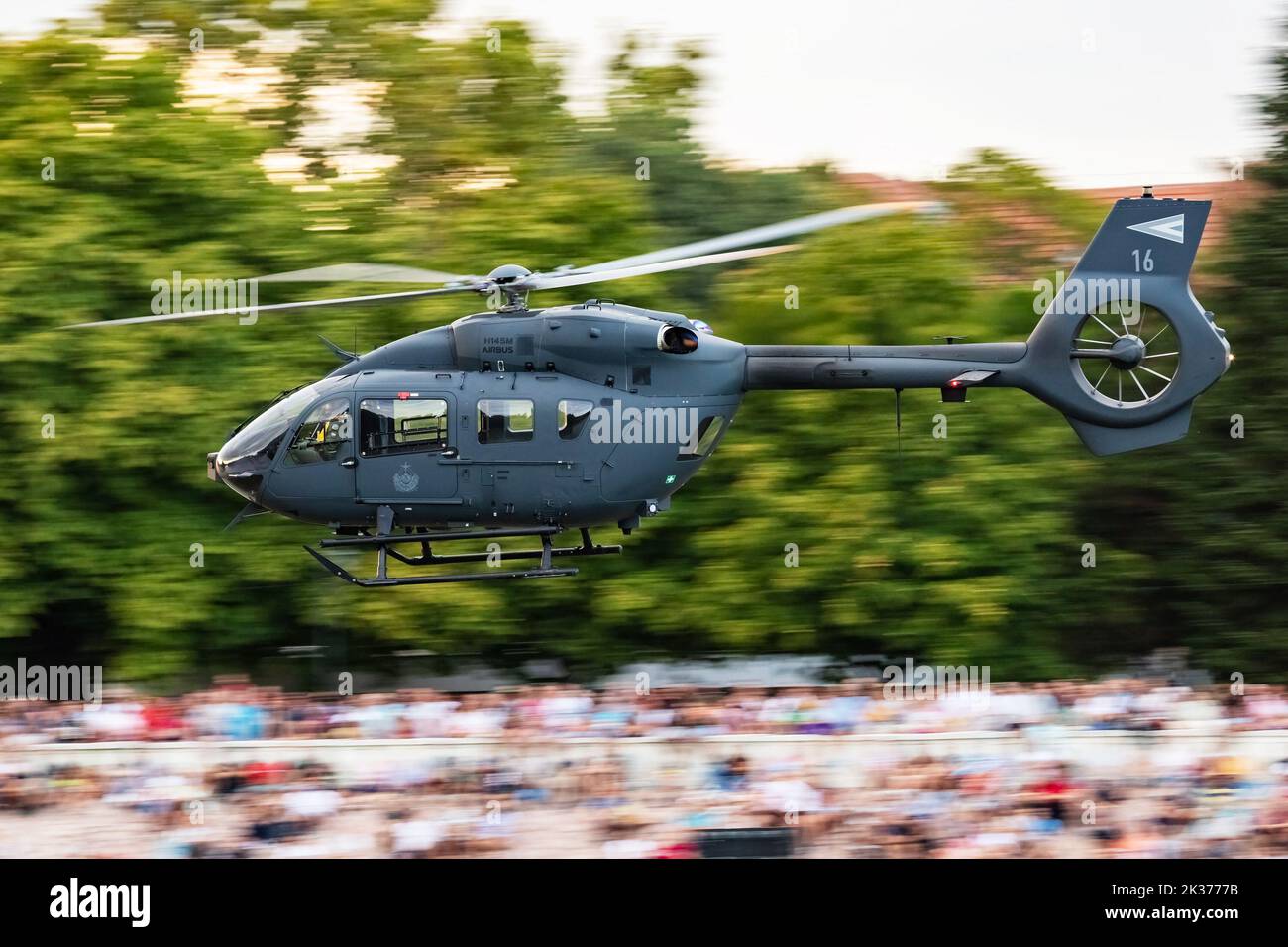 Szolnok, Hongrie 20 août 2021 hélicoptère de transport militaire
