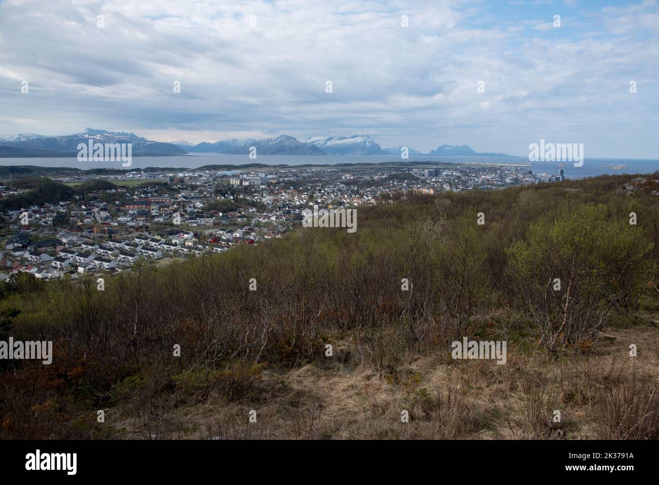 Avec plus de 50,000 000 habitants, Bodø est l'un des centres les plus importants du nord de la Norvège et capitale de la province du Nordland. Banque D'Images