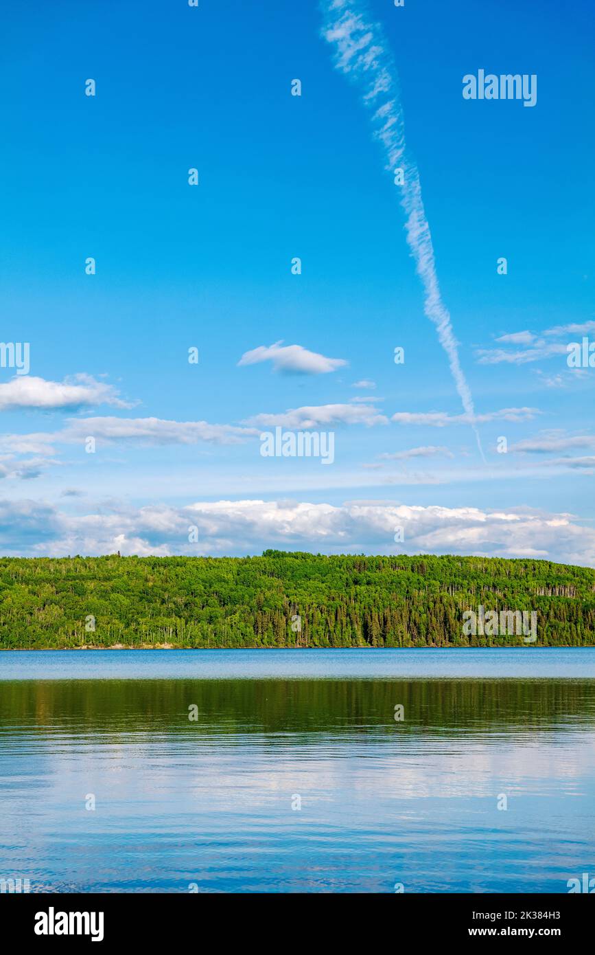 Soleil de fin de journée; lac Swan; parc provincial de Swan Lake; Colombie-Britannique; Canada Banque D'Images