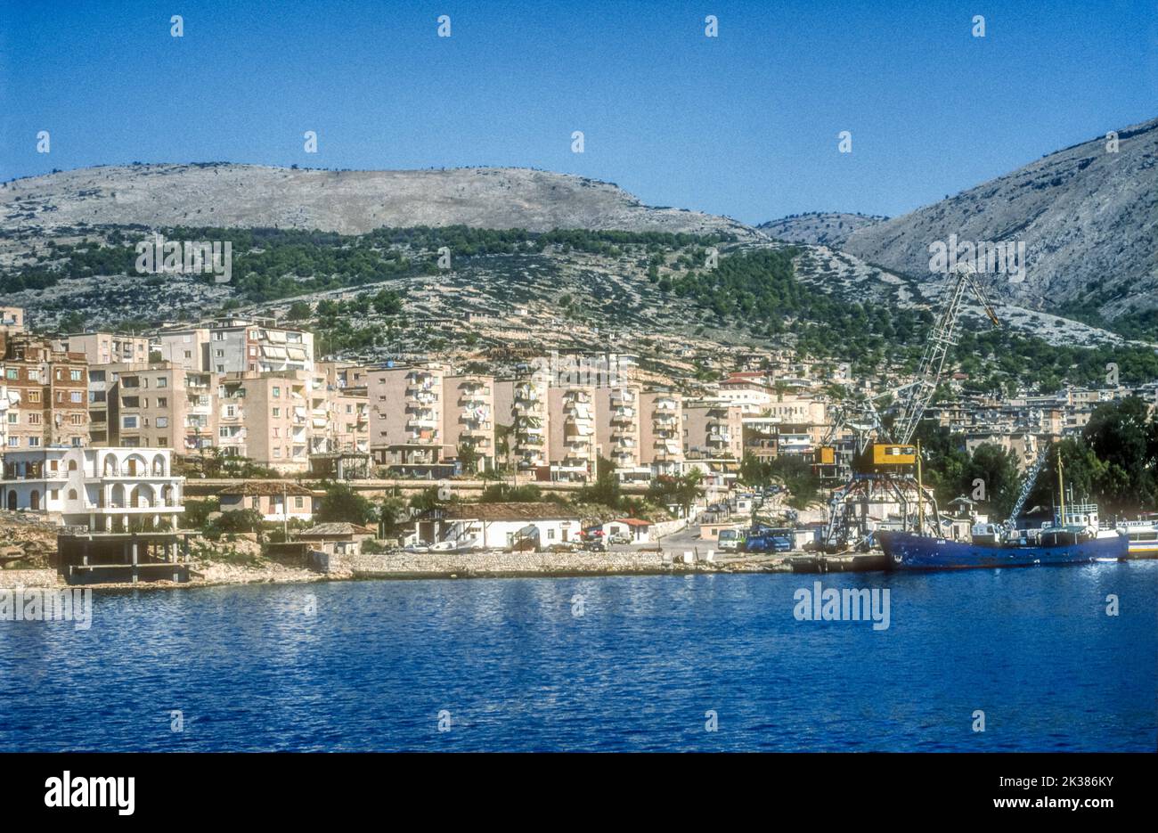 1998 image d'archive de Saranda Waterfront, Albanie. Banque D'Images